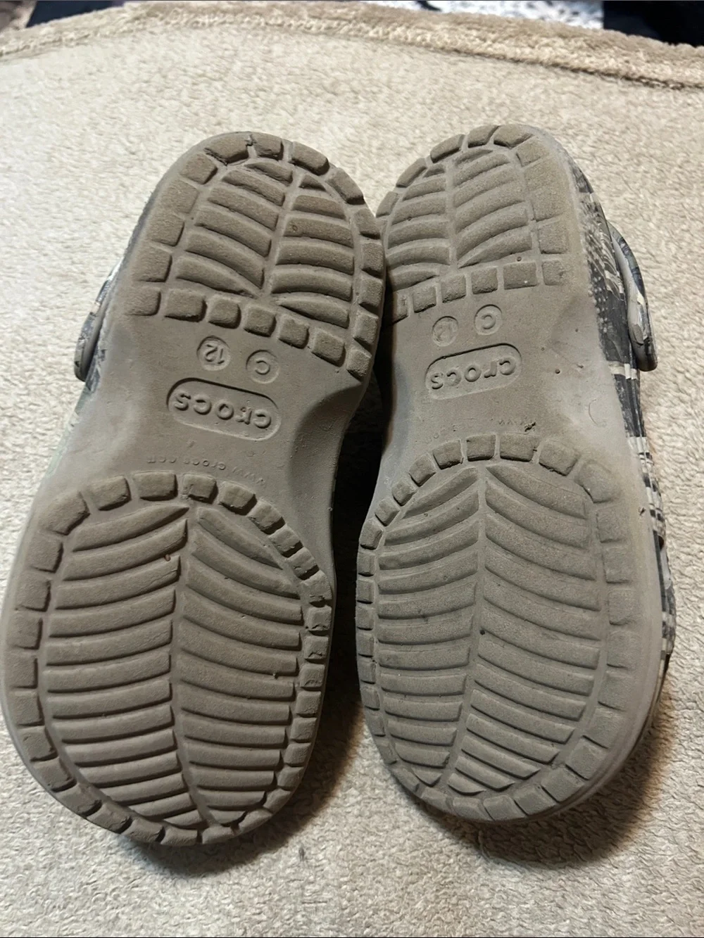 CROCS Kids Camouflage Clog in Green and Brown